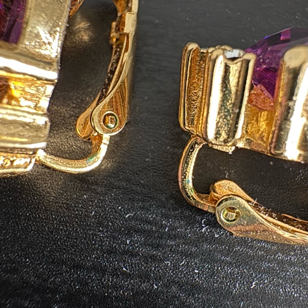 Vintage Dior Clip On Earrings - Picture 11 of 11